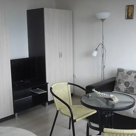 Sunny Beach 51 * سفيتي فلاس