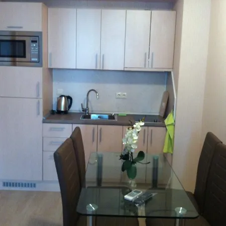 Sunny Beach 51 شقة